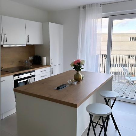 2 Bedrooms Luxury Apartment - Guillemins Liège Exterior foto